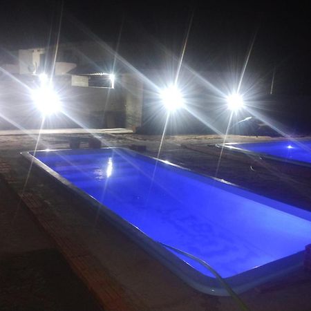 Complejo Celeste Чуі Екстер'єр фото